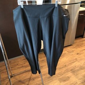 Nike Dri-fit yoga Capri wide leg 3x